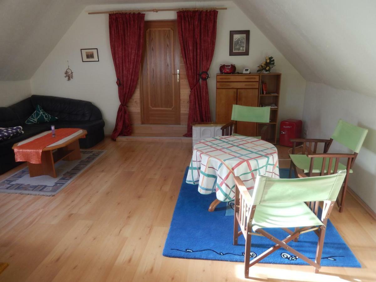 Ferienhaus Am Reitbauernhof Luckyranch Mellach  Екстер'єр фото